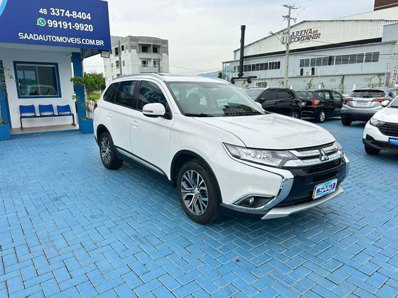 MITSUBISHI OUTLANDER 2.0 COMFORT 16V GASOLINA 4P AUTOMÁTICO